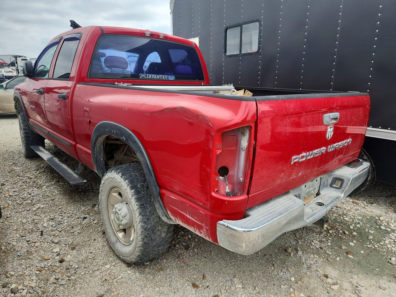 2006 Dodge Ram 2500 St - Фото 2
