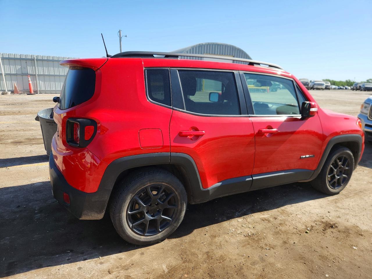 2020 Jeep Renegade Latitude - Фото 3