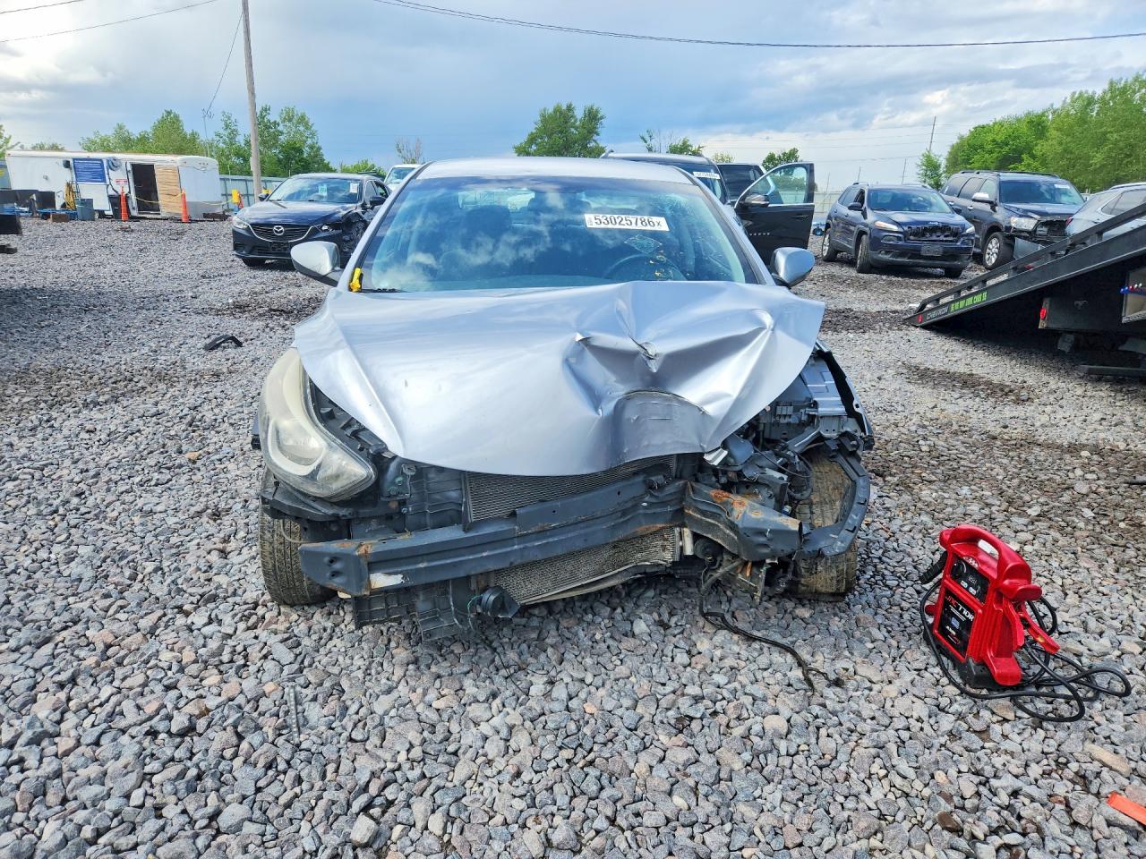 2016 Hyundai Elantra Se - Фото 5