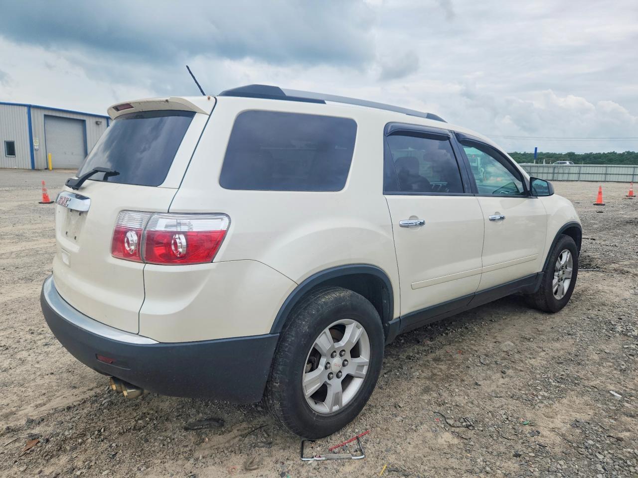 2012 GMC Acadia Sl - Image 3