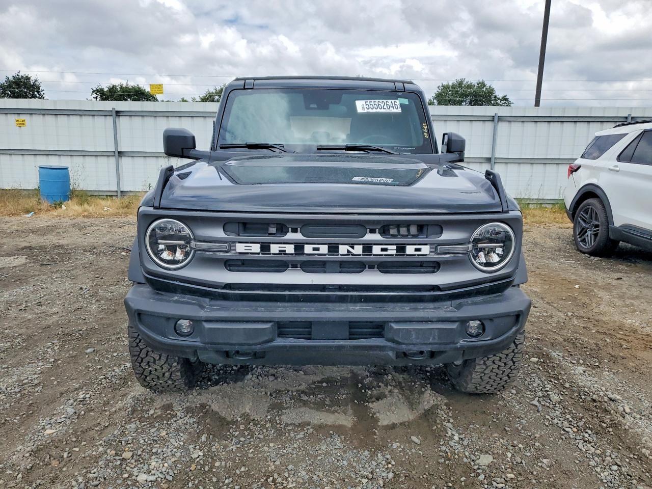 2024 Ford Bronco Big Bend - Image 5