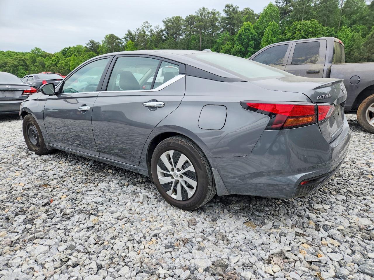 2025 Nissan Altima 2.5 S - Фото 2