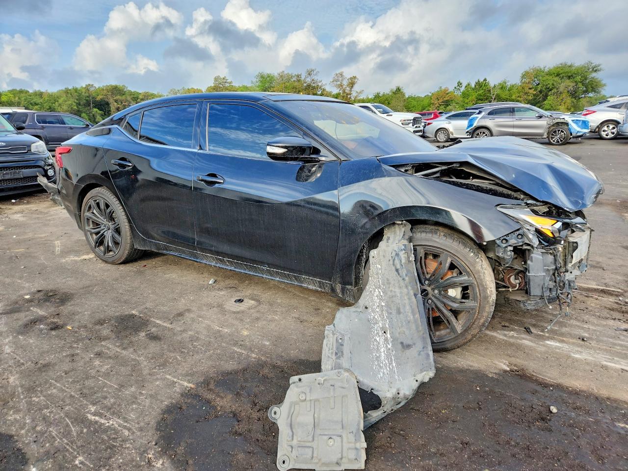 2016 Nissan Maxima Platinum - Image 4
