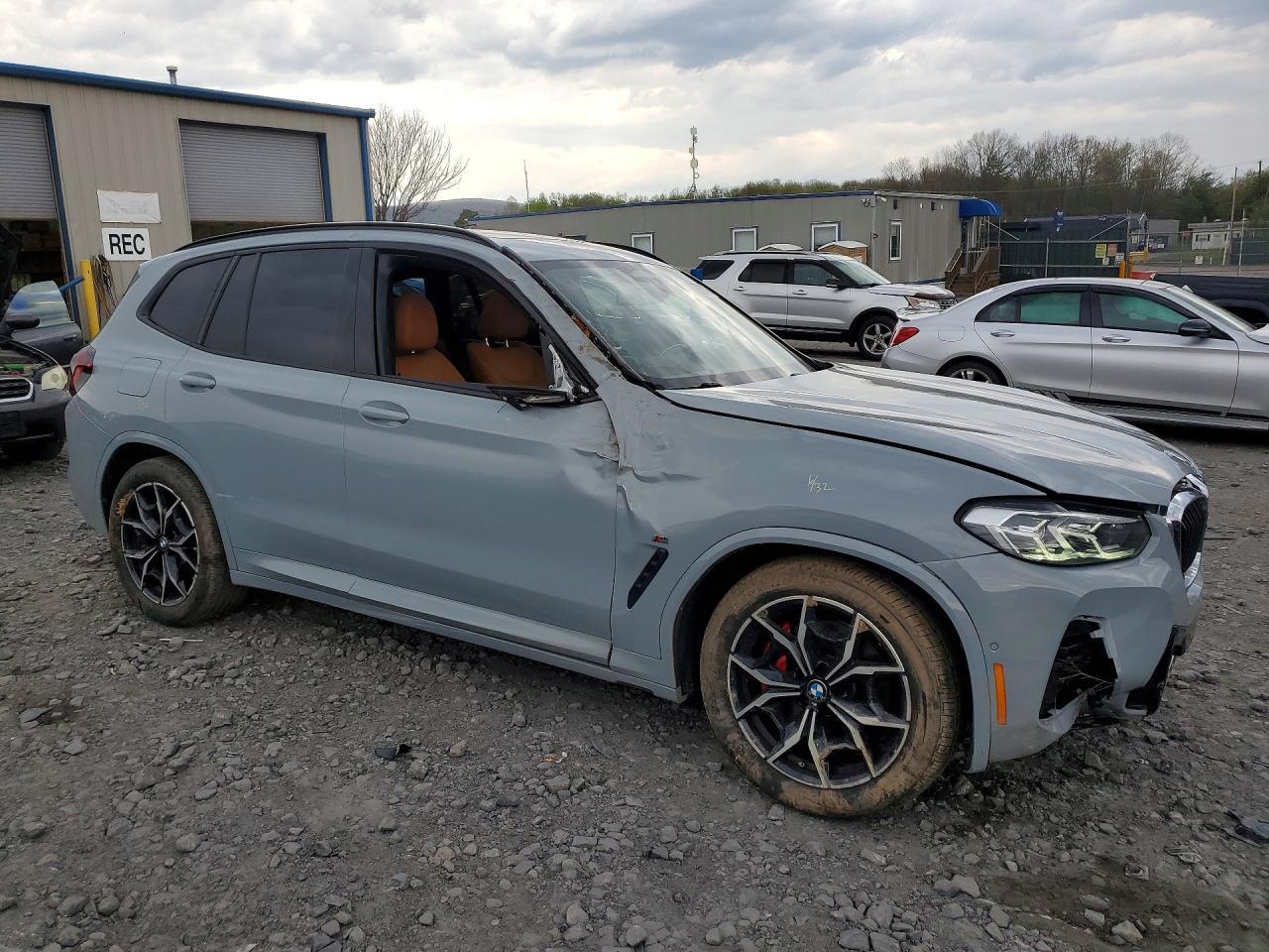 2022 BMW X3 M40I - Image 4