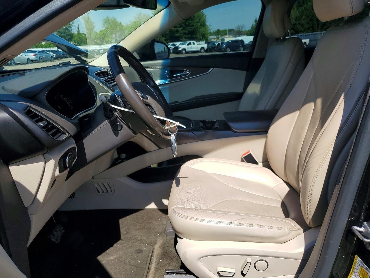 2016 Lincoln Mkx Reserve - Image 7