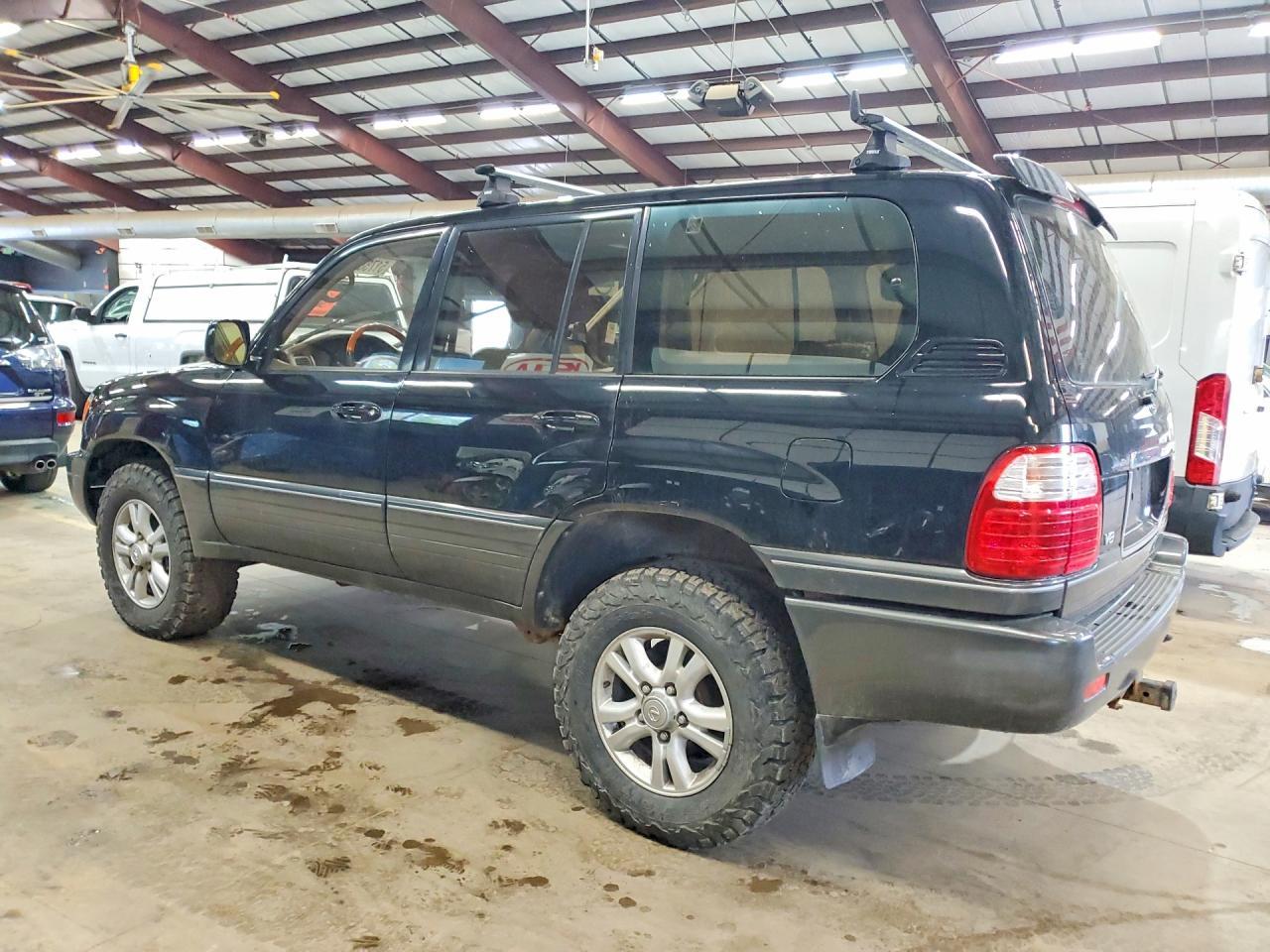 2002 Lexus Lx 470 - Фото 2