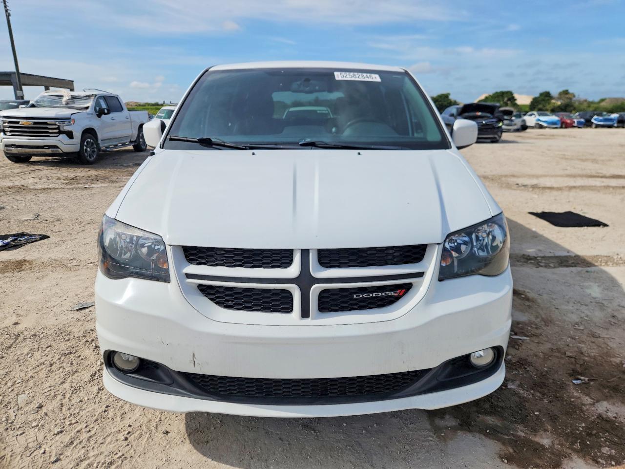 2018 Dodge Grand Caravan Gt - Image 5