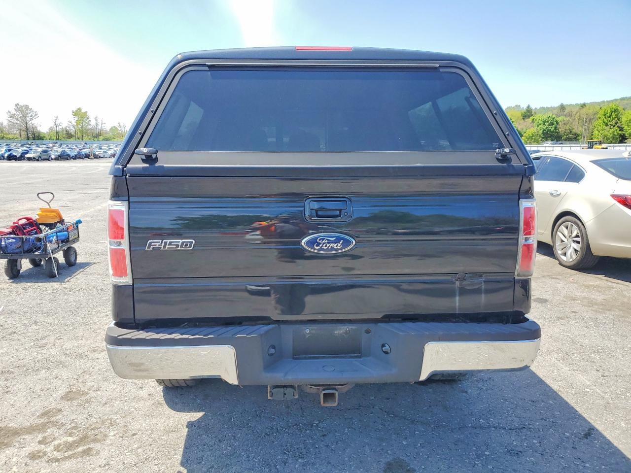 2012 Ford F150 Supercrew - Image 6
