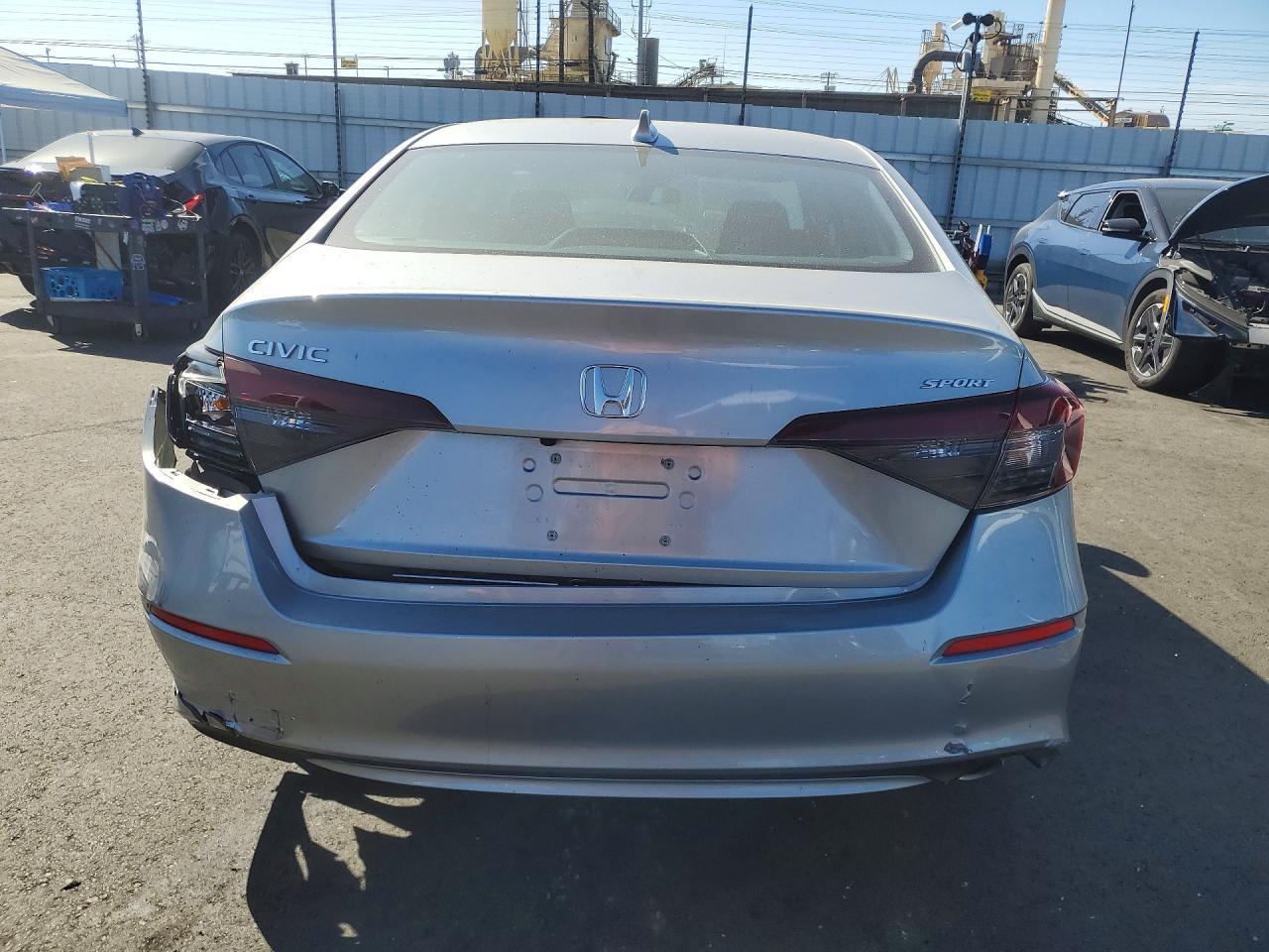 2025 Honda Civic Sport - Image 6