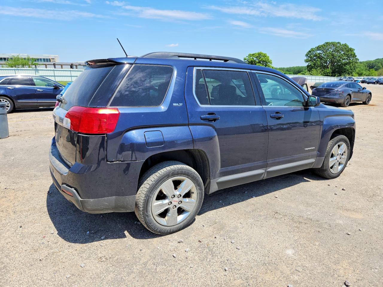 2015 GMC Terrain Slt - Image 3