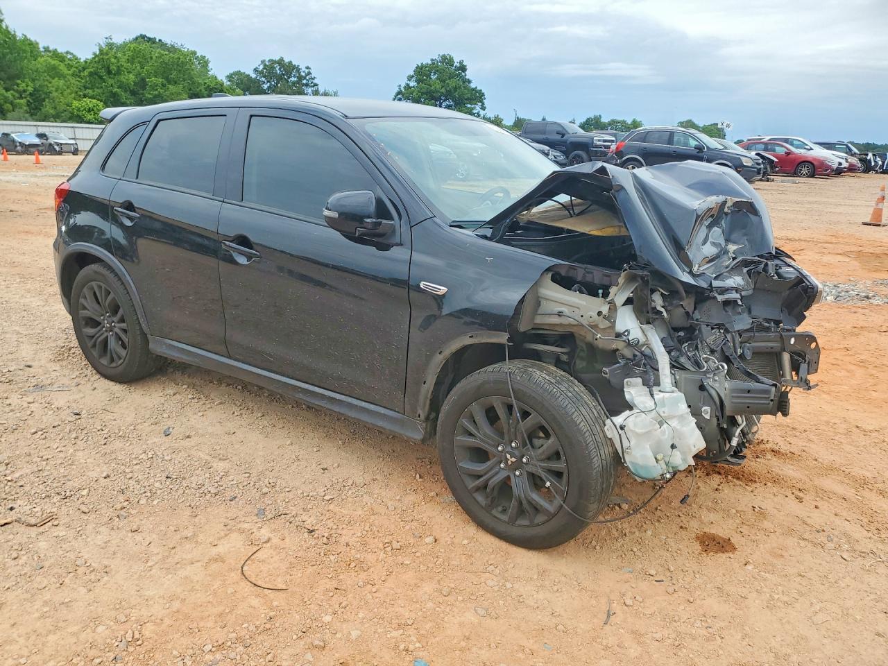 2019 Mitsubishi Outlander Sport Es - Image 4