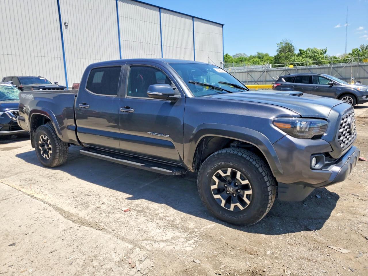 2020 Toyota Tacoma Trd Off-Road - Image 4