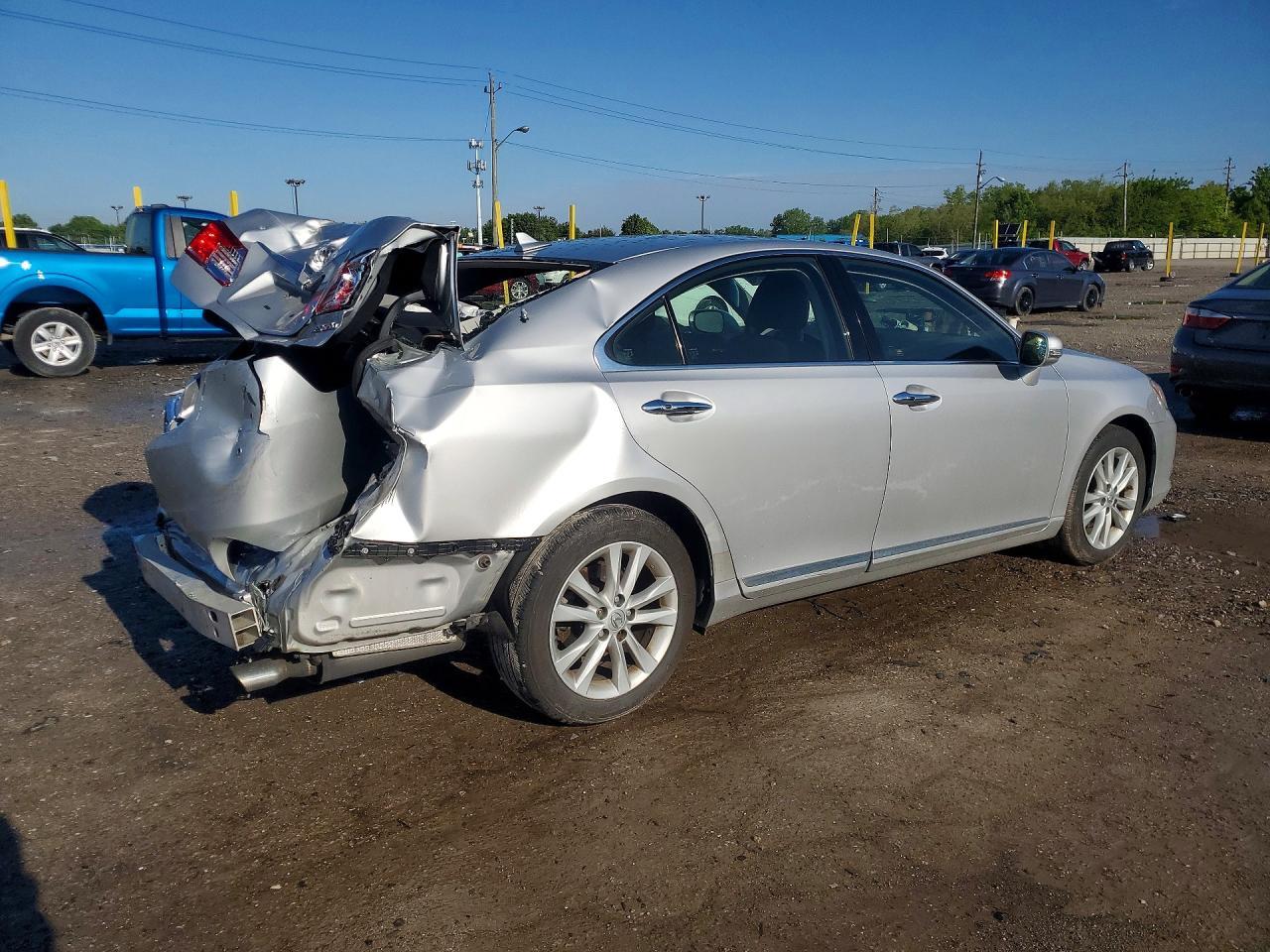 2011 Lexus Es 350 - Image 3