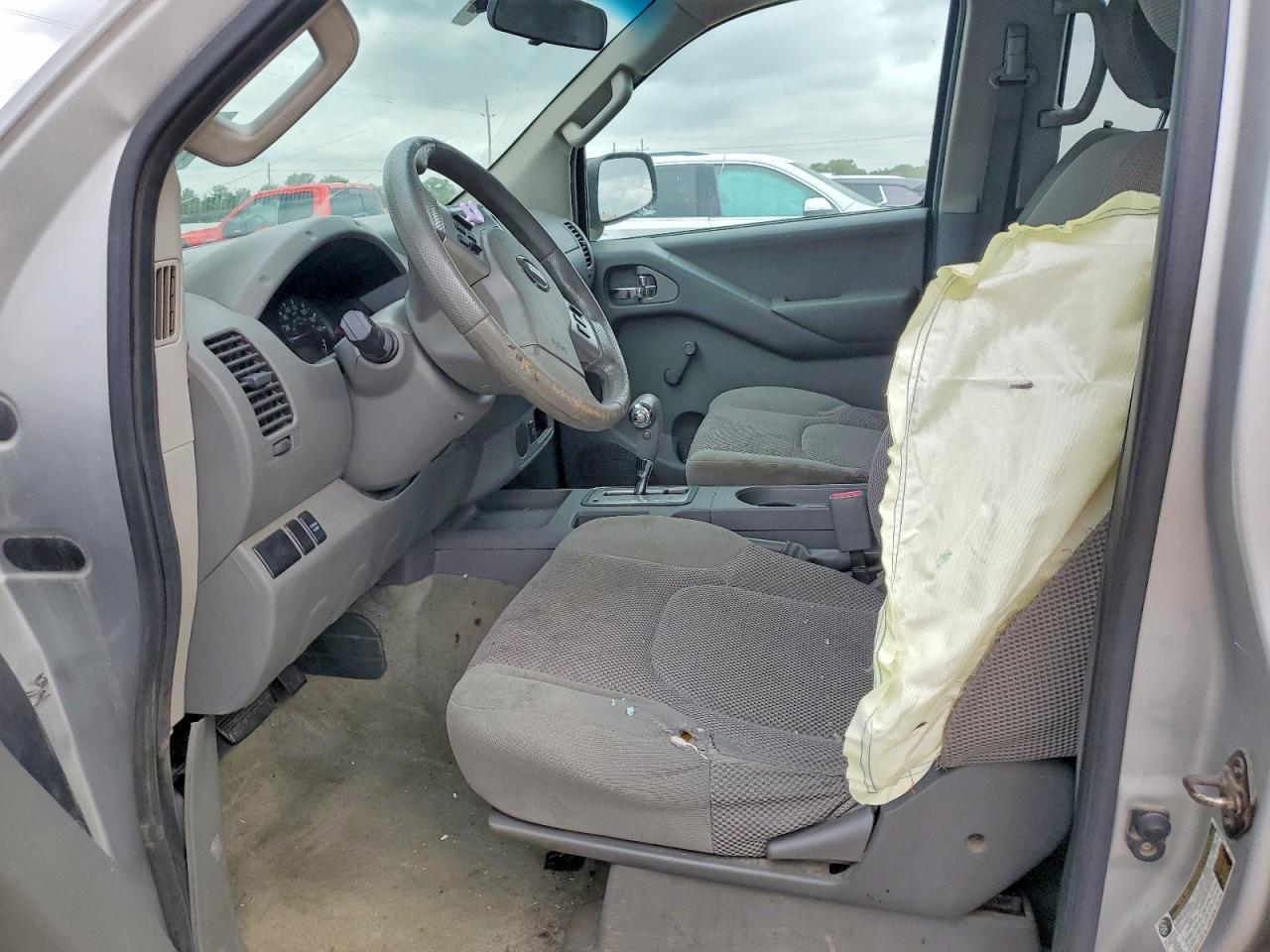 2014 Nissan Frontier - Фото 7