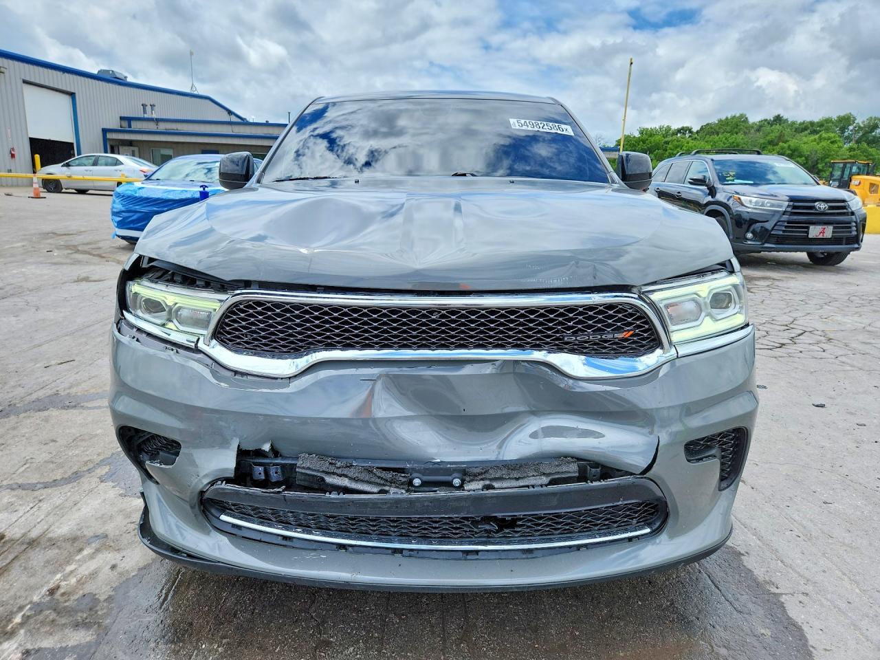 2023 Dodge Durango Sxt - Image 5