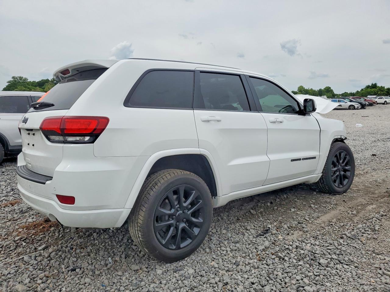 2019 Jeep Grand Cherokee Laredo - Фото 3