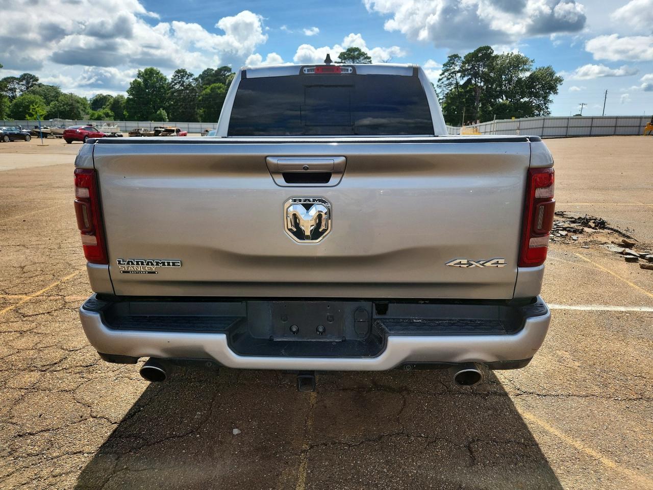 2019 Ram 1500 Laramie - Фото 6
