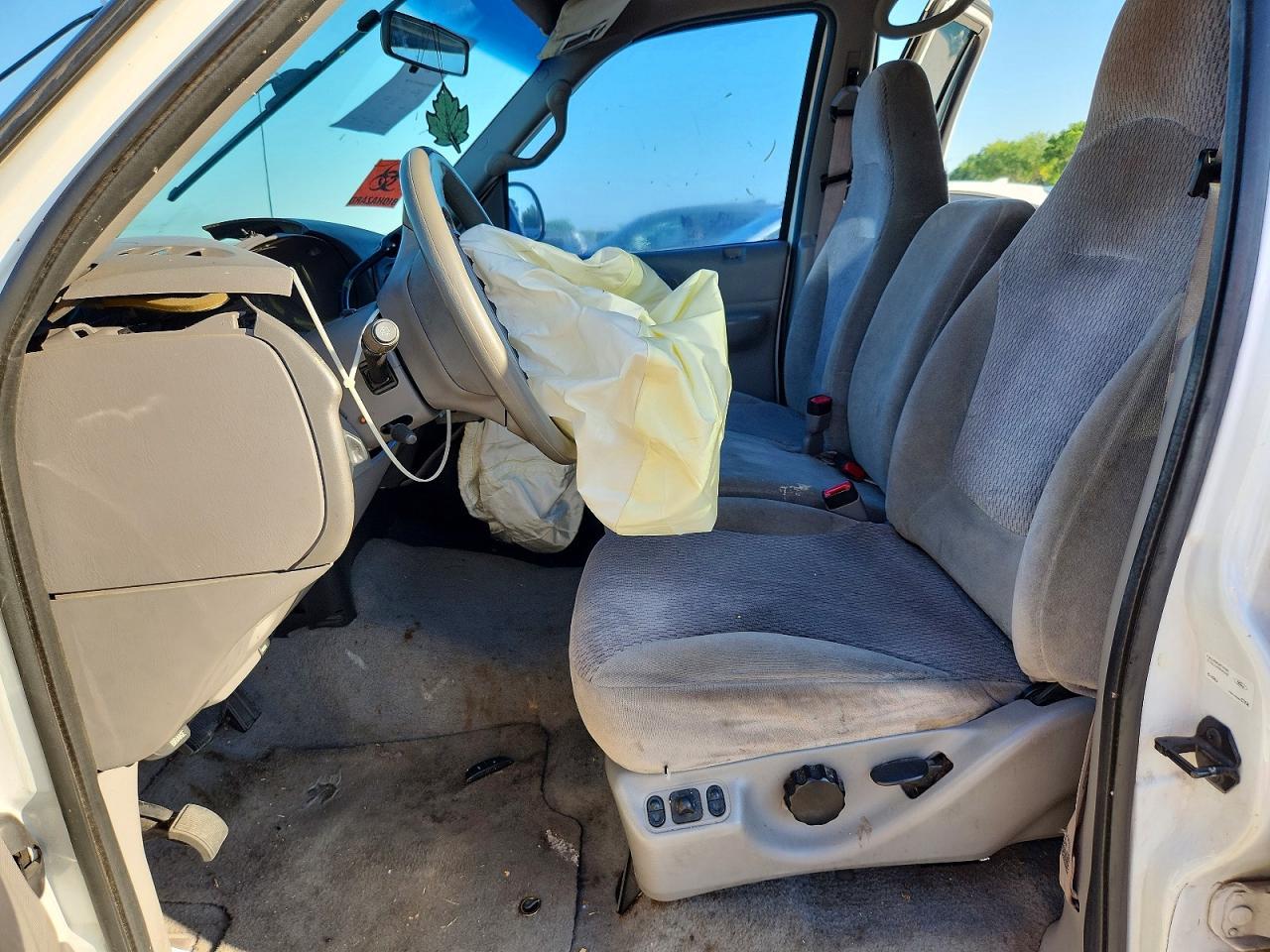 1998 Ford Expedition - Image 7