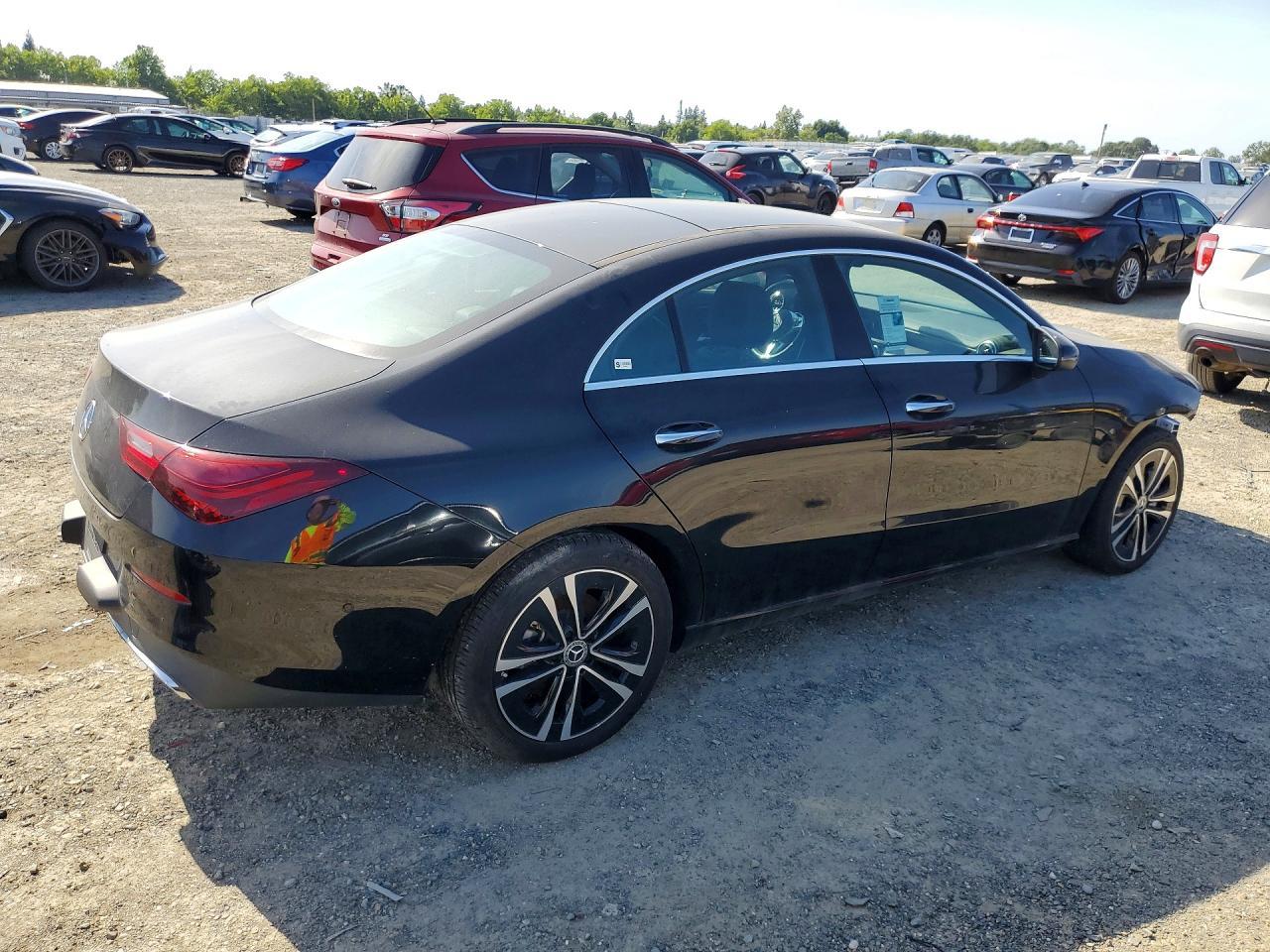 2025 Mercedes-Benz Cla 250 - Фото 4
