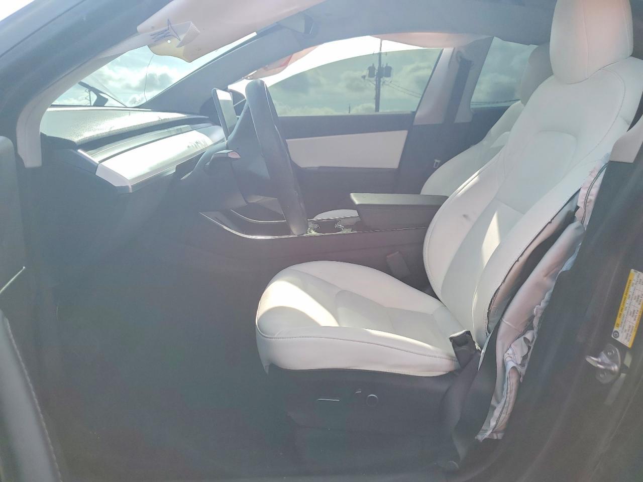 2021 Tesla Model Y - Фото 7