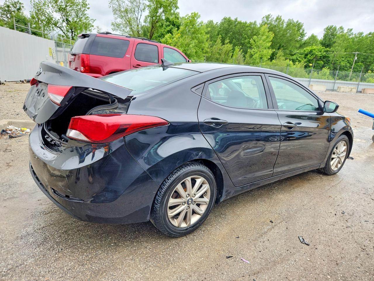 2015 Hyundai Elantra Se - Image 3