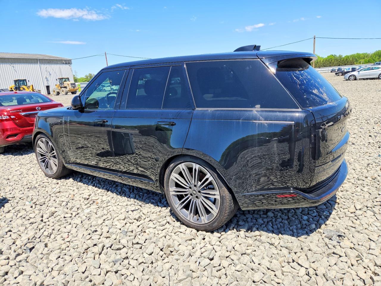 2025 Land Rover Range Rover Se - Image 2