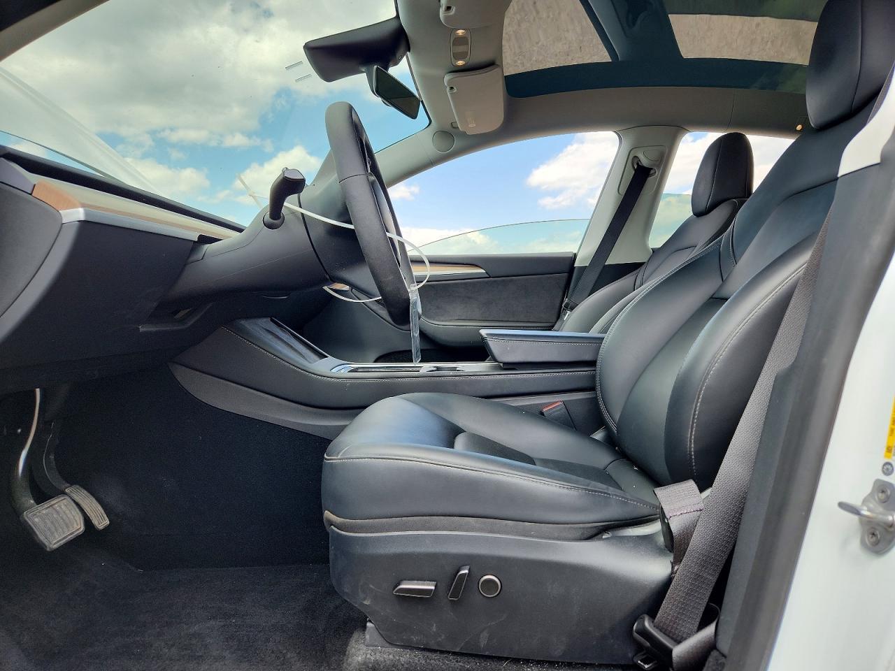 2023 Tesla Model Y - Фото 7