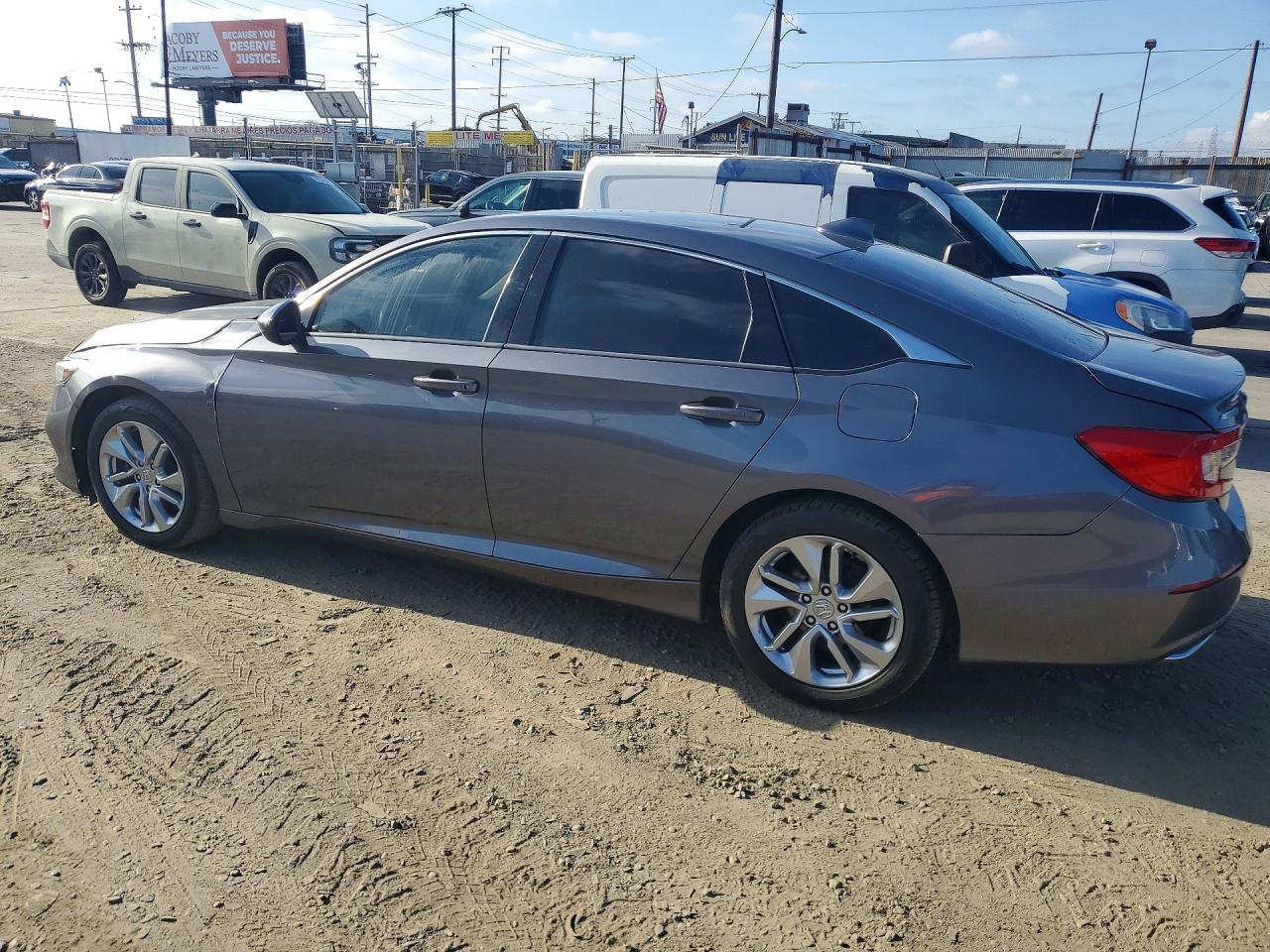 2018 Honda Accord Lx - Фото 2