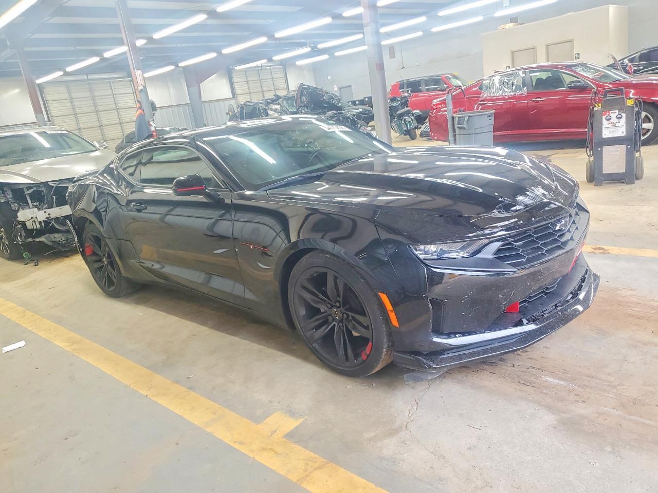 2023 Chevrolet Camaro Ls - Фото 4