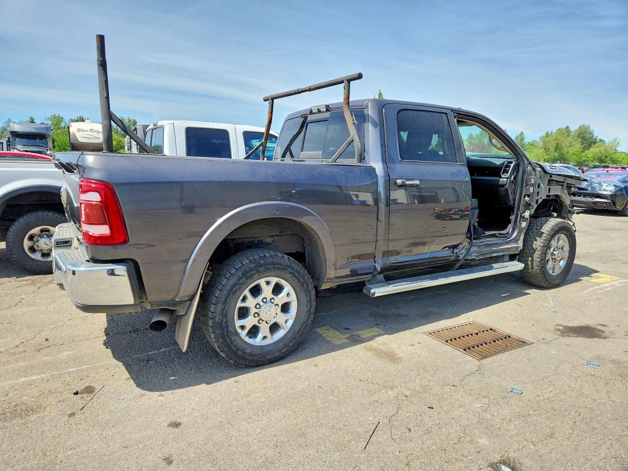 2021 Ram 2500 Laramie - Фото 3