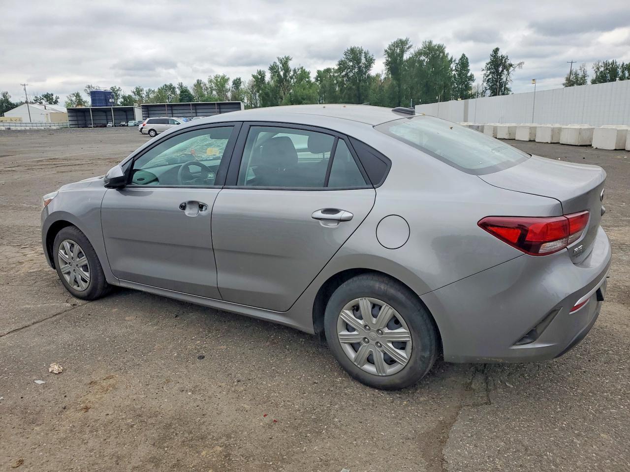 2021 Kia Rio S - Image 2