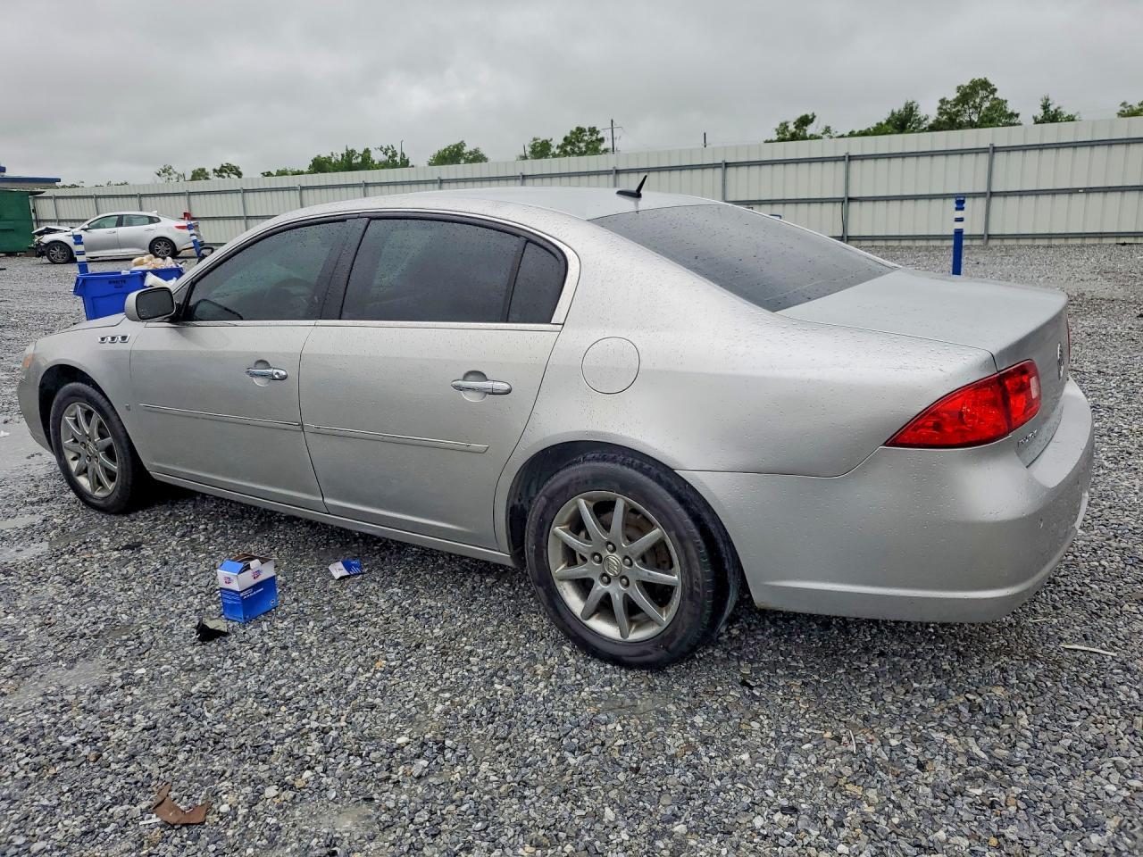 2008 Buick Lucerne Cxl - Image 2