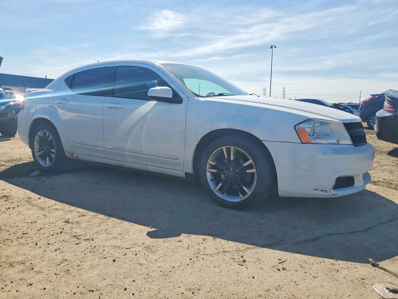2012 Dodge Avenger Sxt - Фото 4