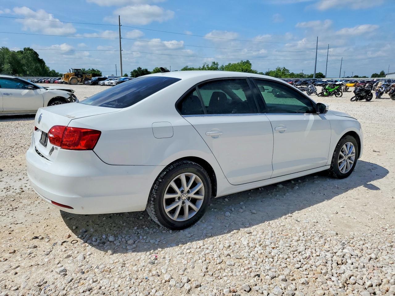2014 Volkswagen Jetta Se - Image 3