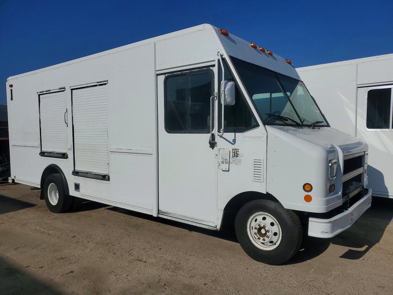 2003 Ford E-450 (F-59) Step Van - Run & Drive - Cln Title - Pri Fleet - Фото 4