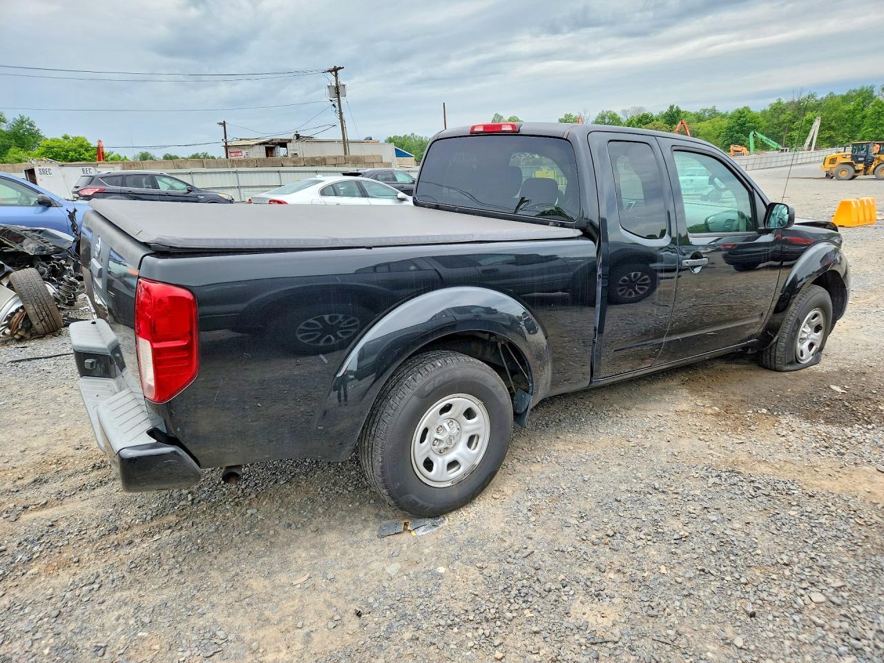 2017 Nissan Frontier S - Фото 3
