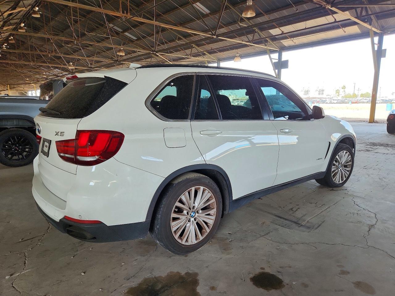 2015 BMW X5 xDrive50I - Фото 3