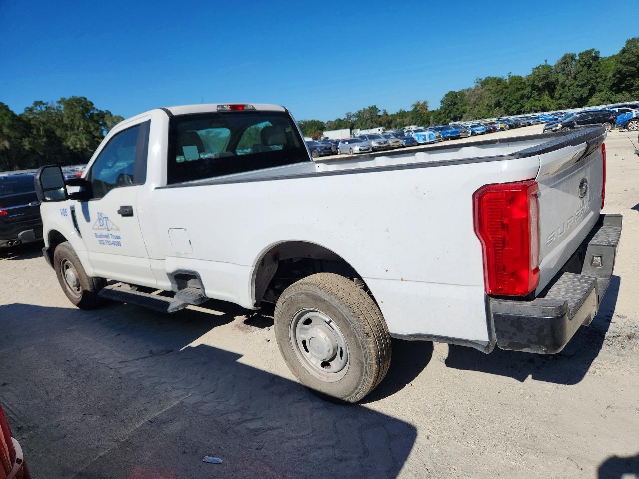 2017 Ford F250 Super Duty - Image 2