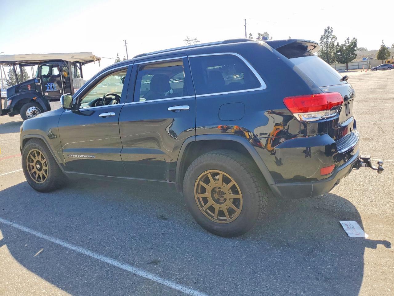 2014 Jeep Grand Cherokee Limited - Image 2