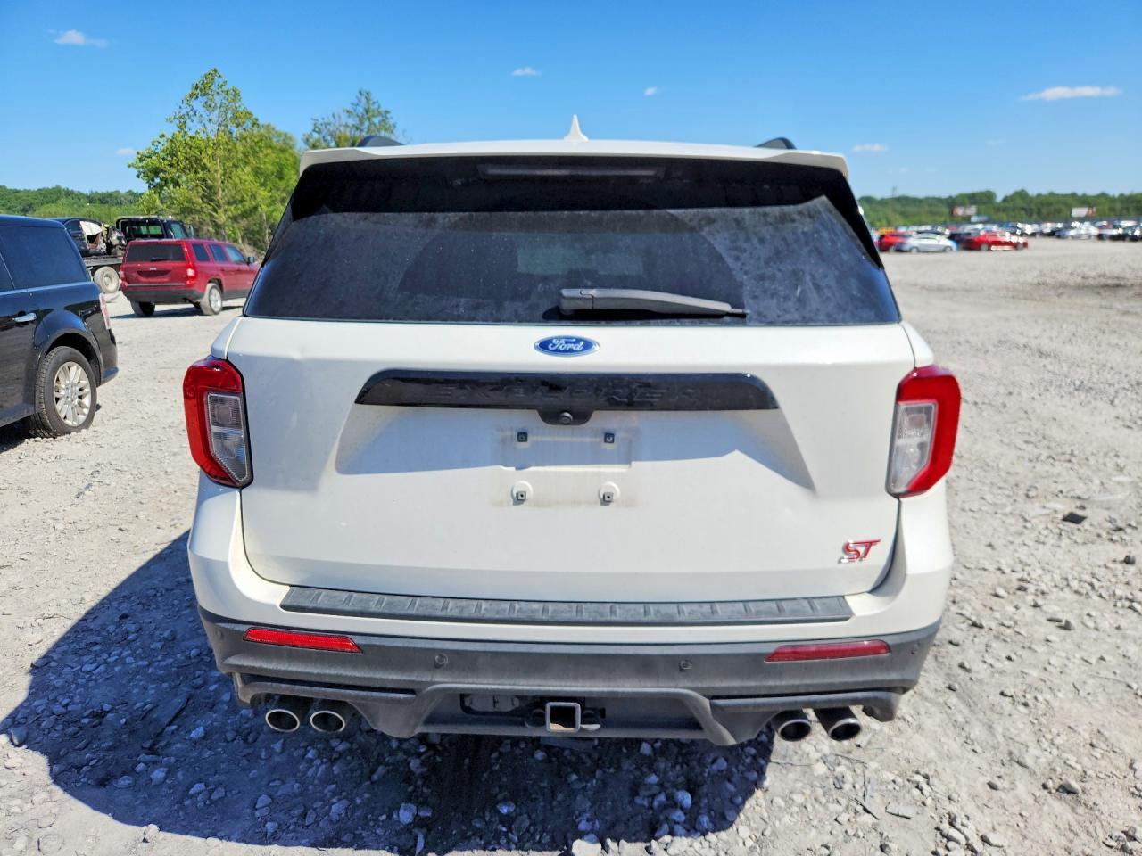 2023 Ford Explorer St - Фото 6