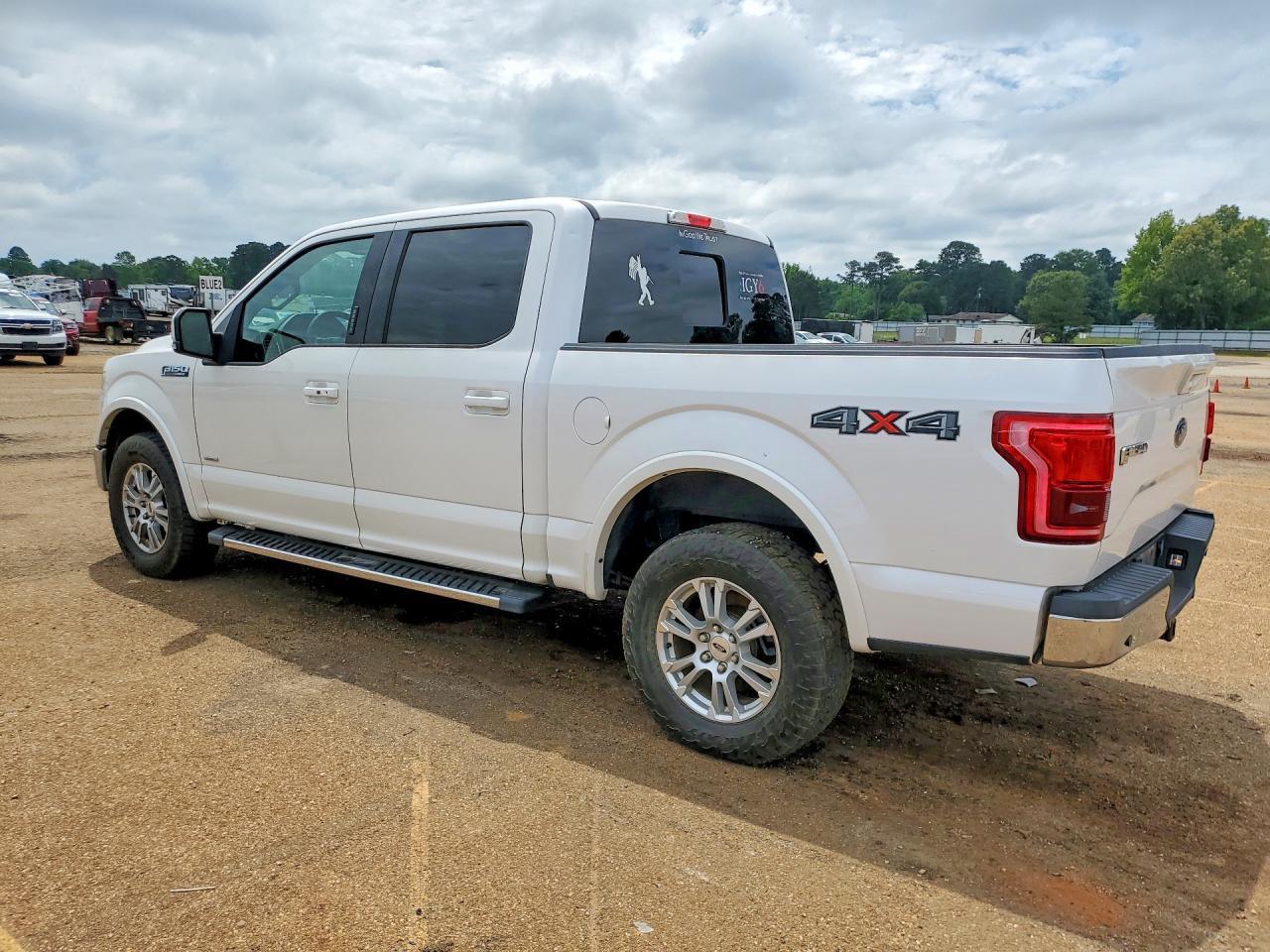 2015 Ford F150 Supercrew - Image 2