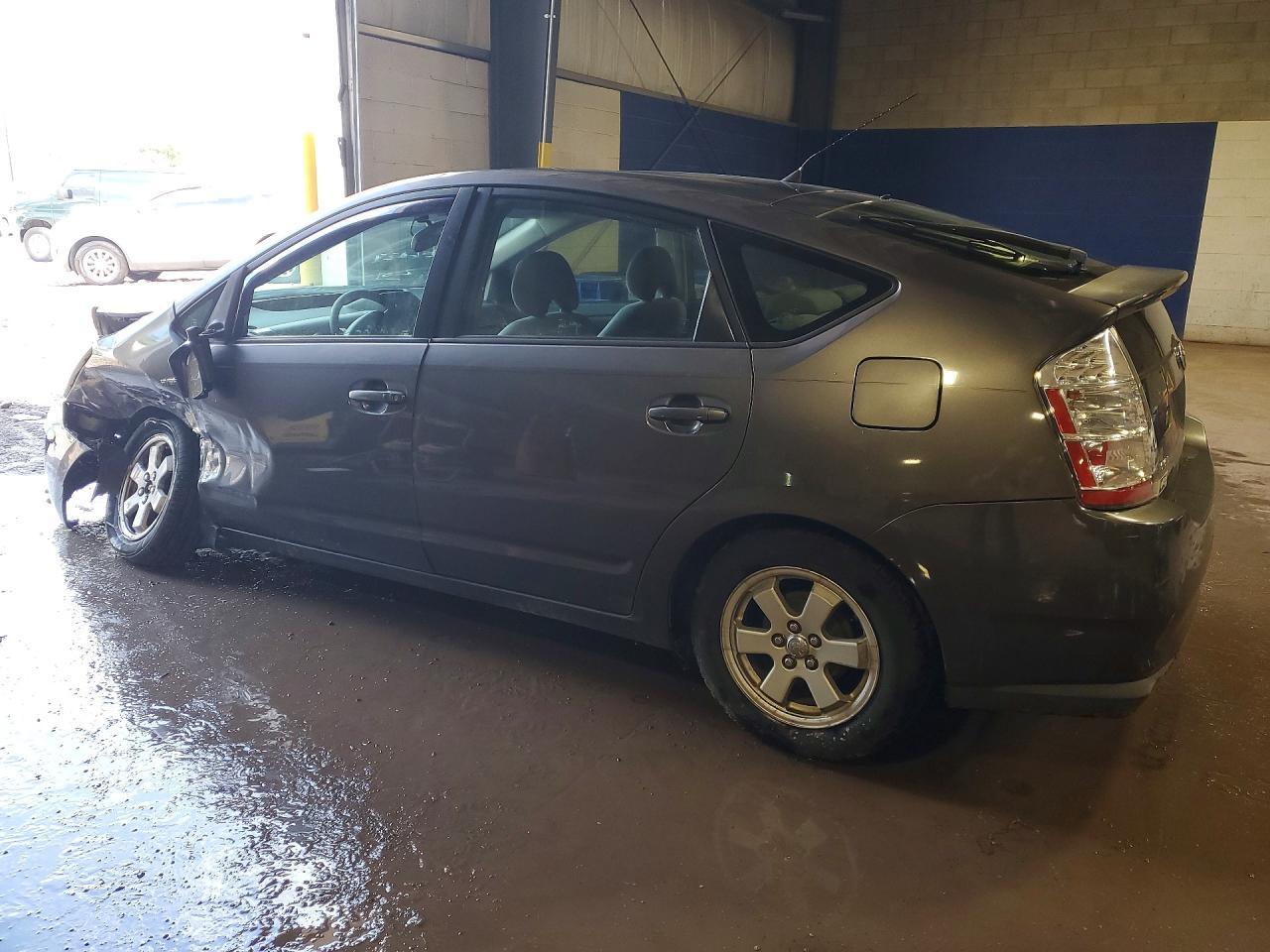 2007 Toyota Prius Base - Фото 2
