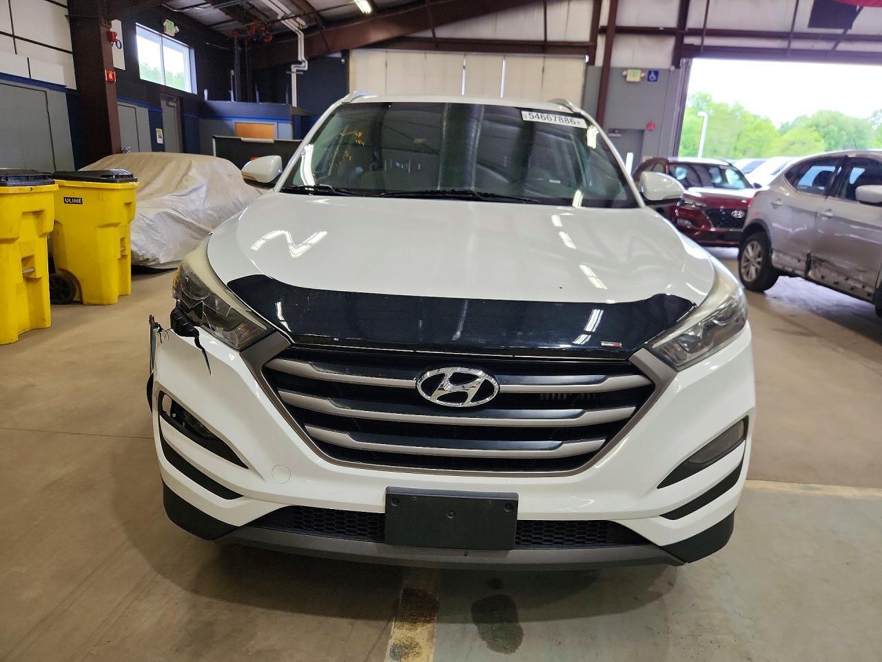 2016 Hyundai Tucson Sport - Фото 5