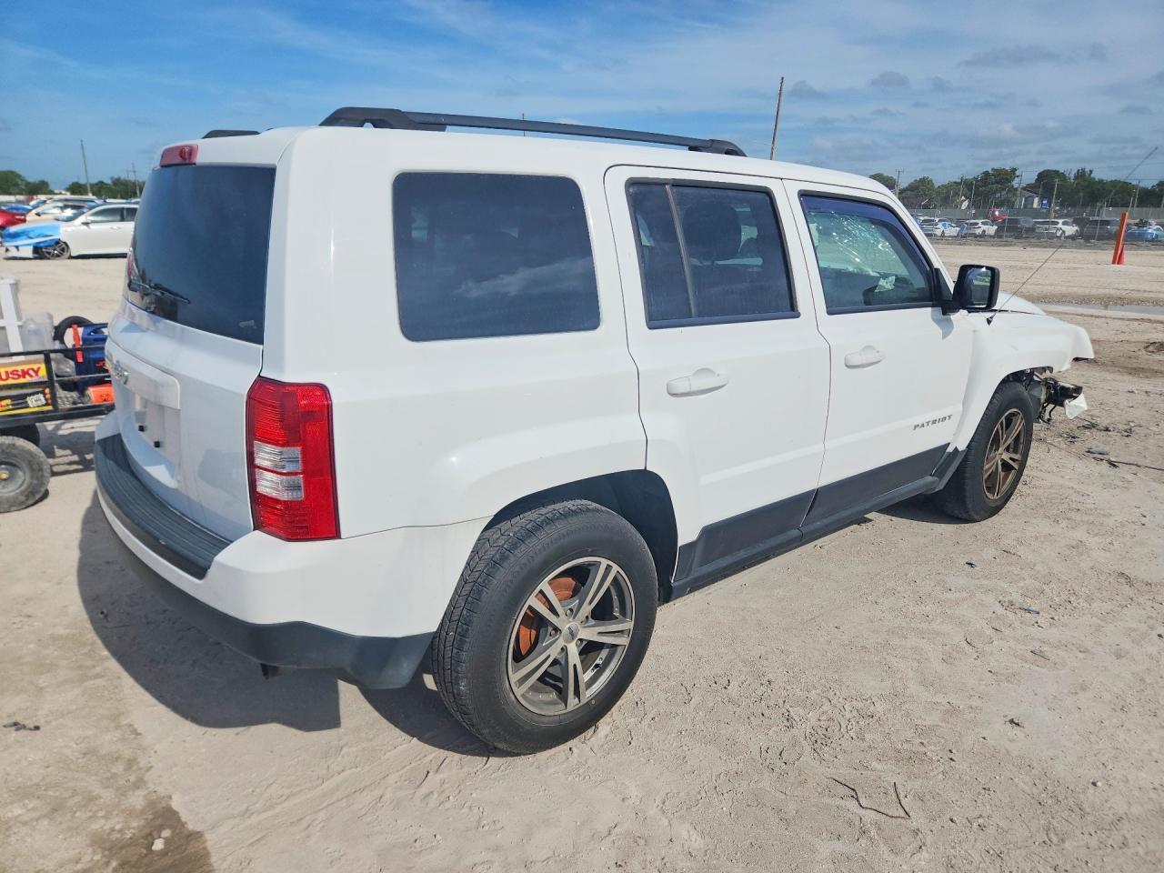 2017 Jeep Patriot Sport - Image 3