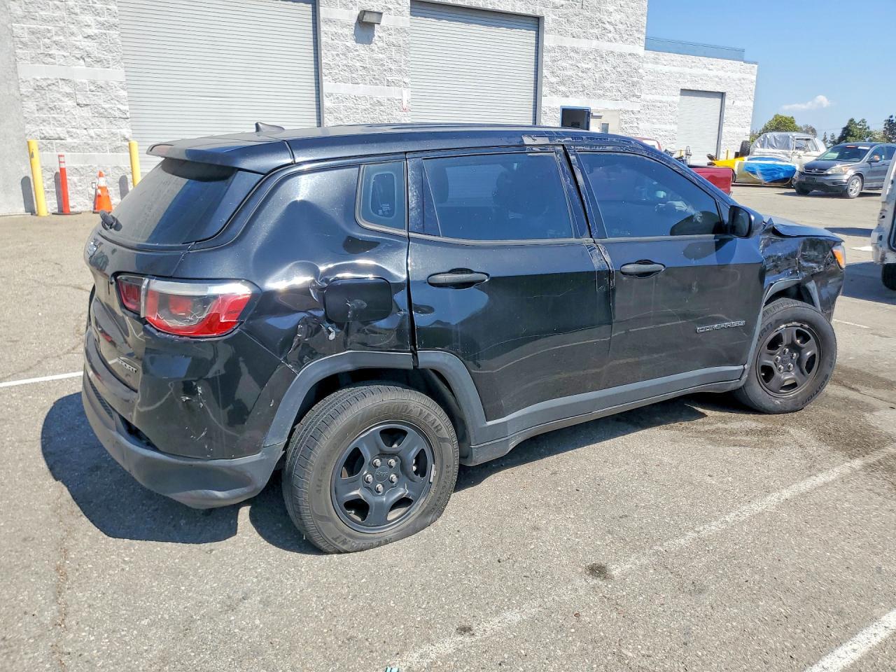 2019 Jeep Compass Sport - Фото 3