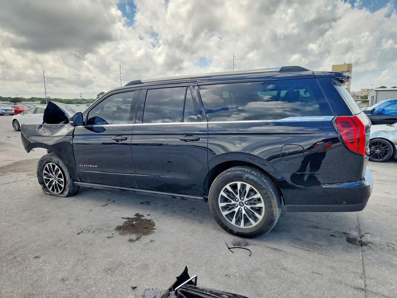 2025 Ford Expedition Max Platinum - Фото 2