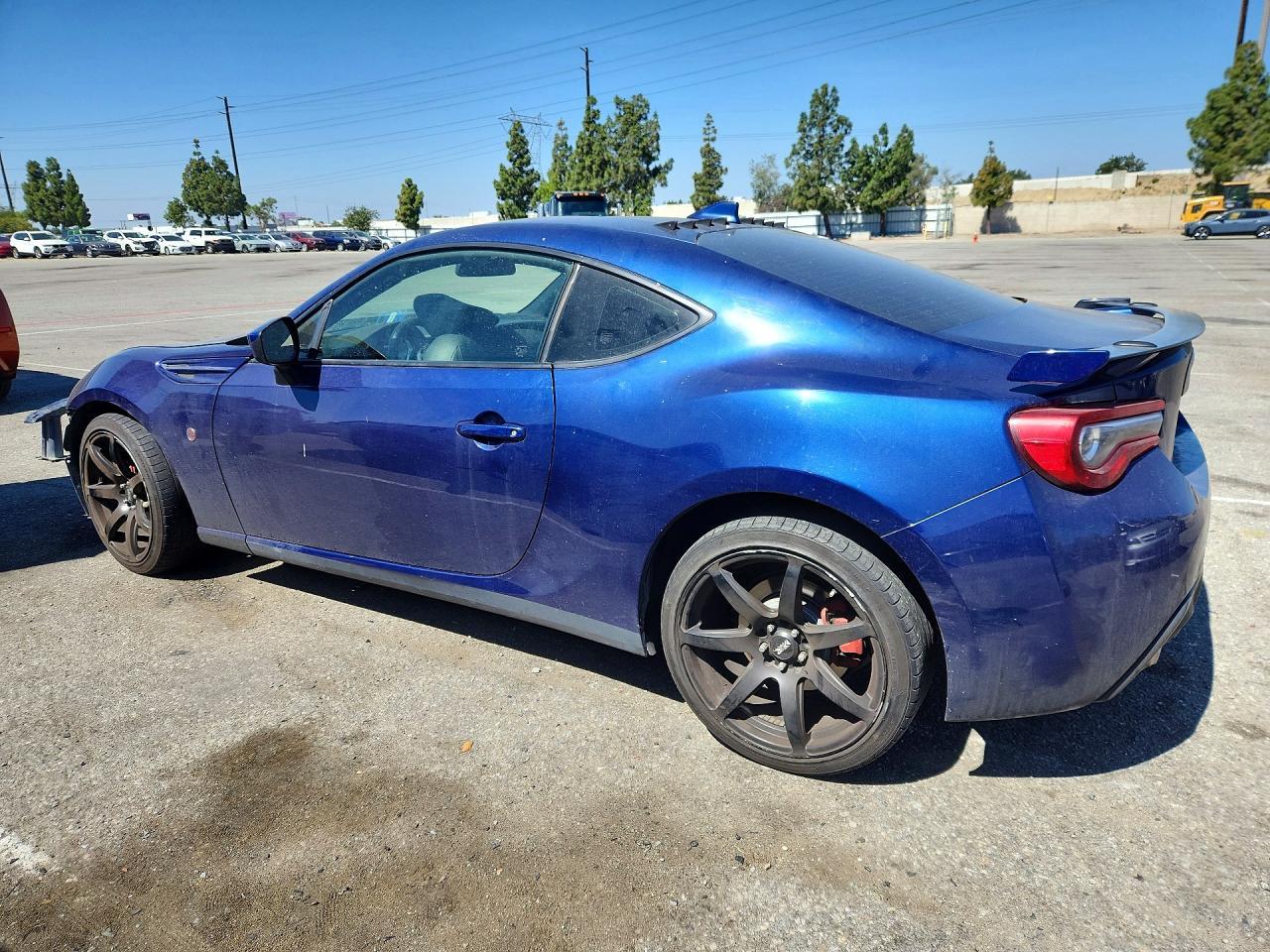 2018 Toyota 86 Gt - Фото 2