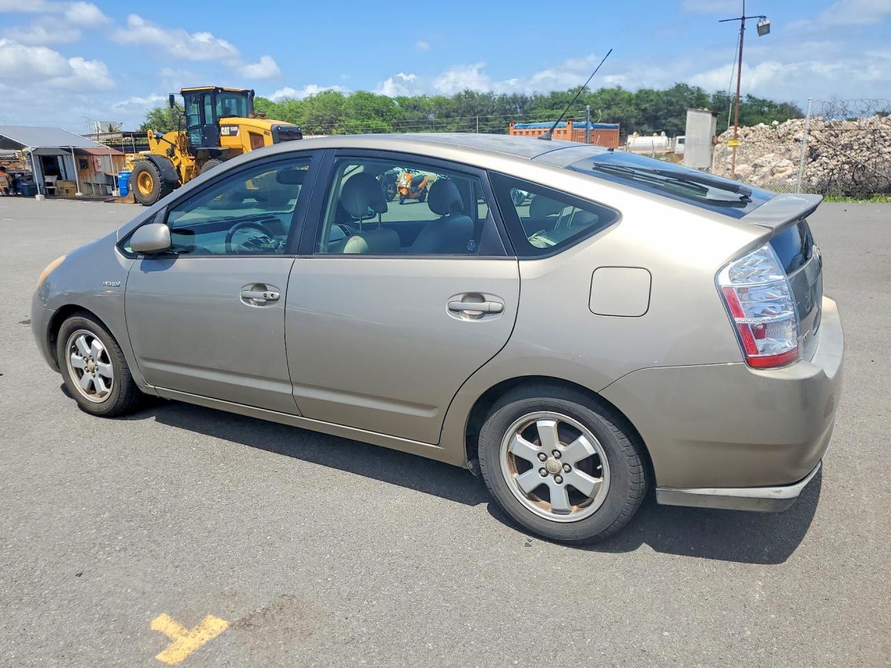 2006 Toyota Prius - Image 2