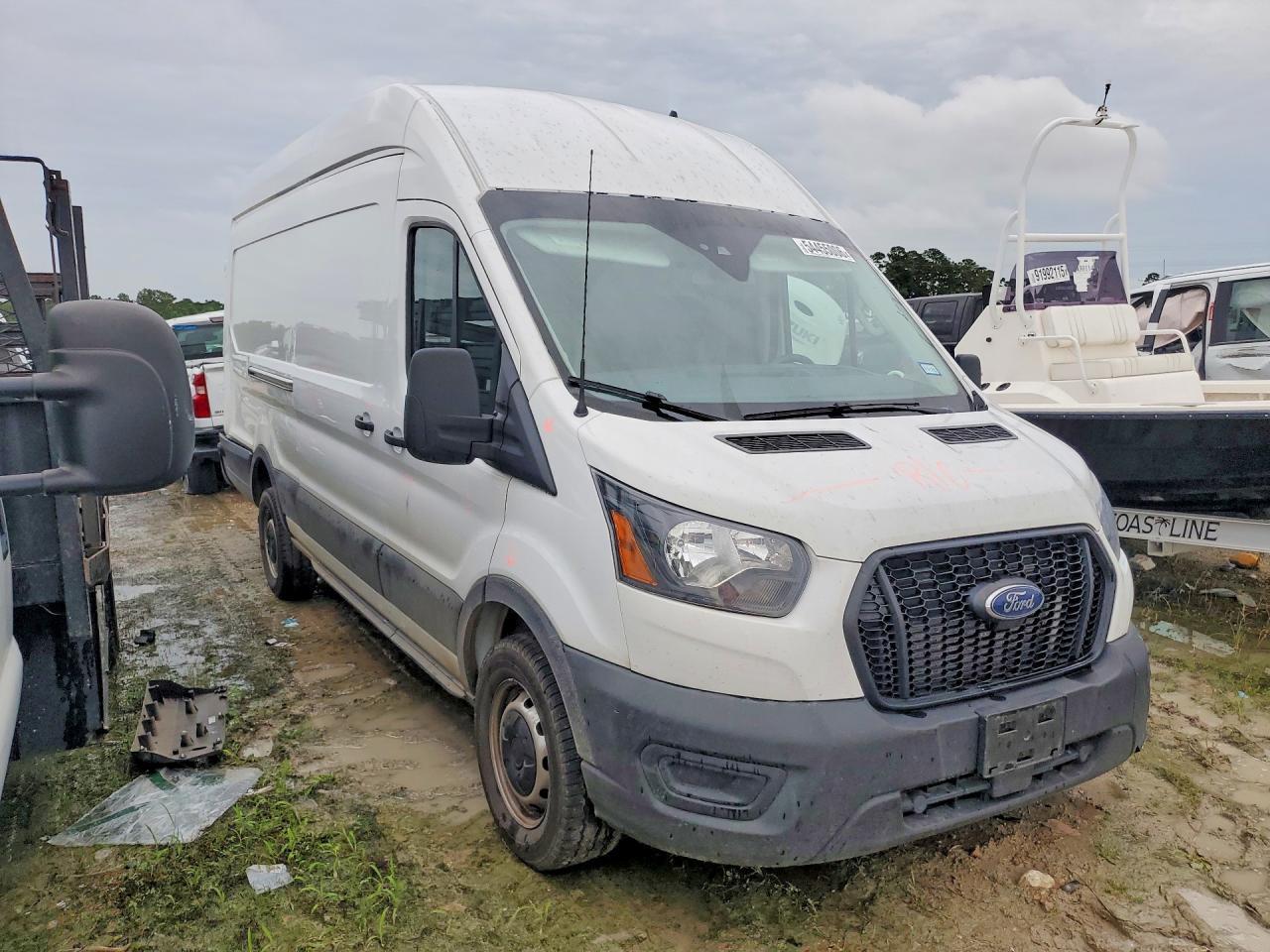 2024 Ford Transit 250 Delivery Van - Image 4