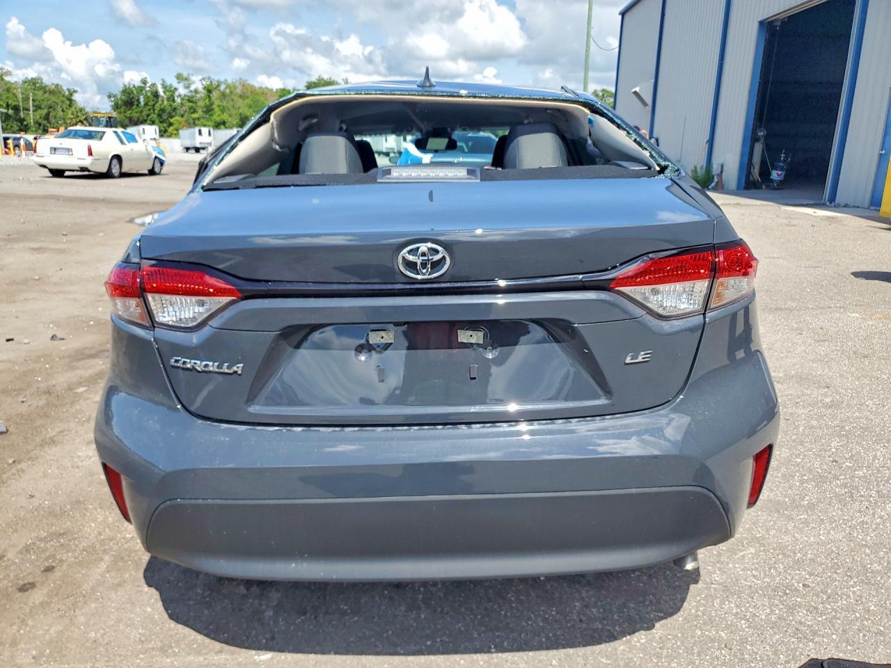 2026 Toyota Corolla Le - Фото 6